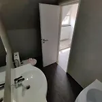 Lucky 9 Aparthotel 3*