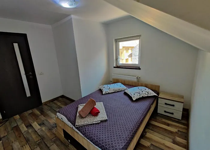 Lucky 9 Aparthotel 3*